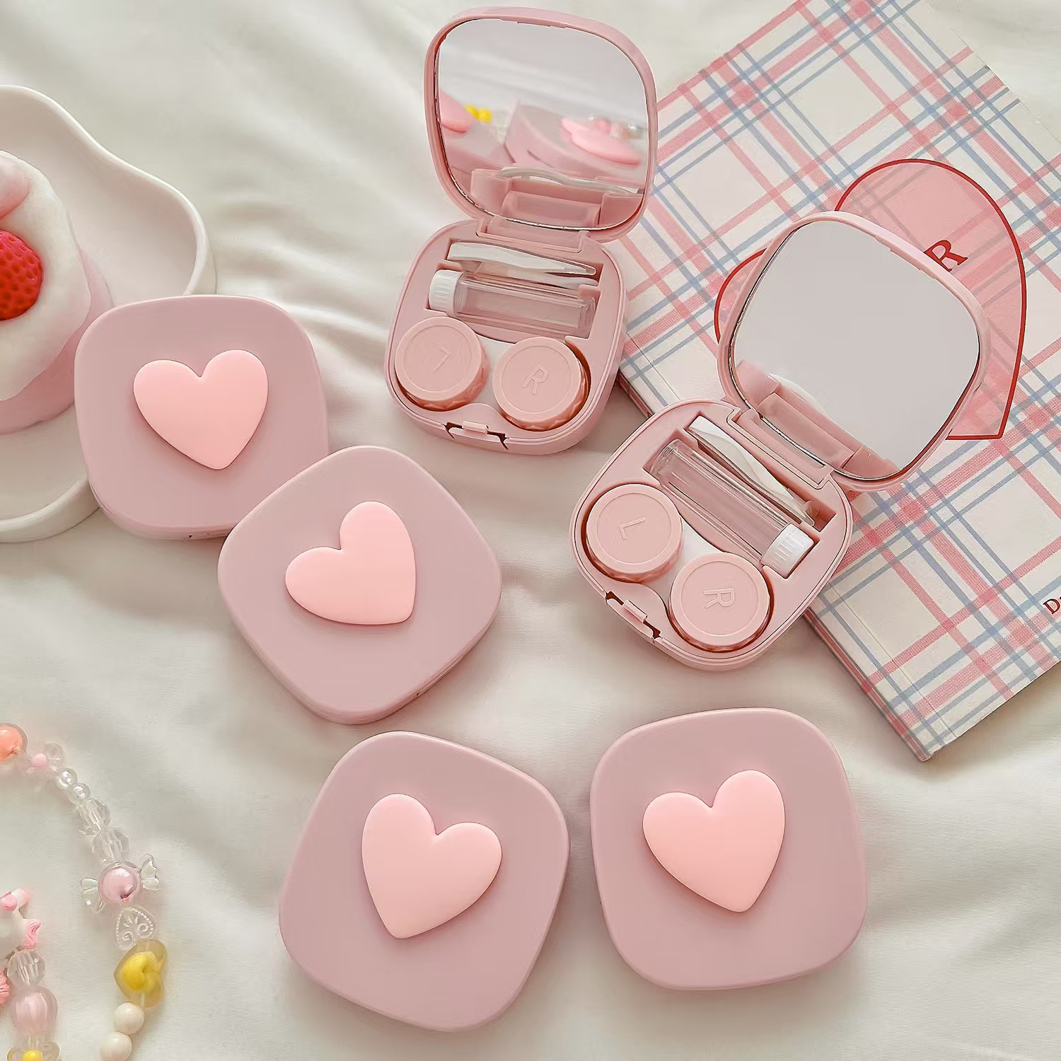 Women Accessories List - Heart Contact Lens Case with Mirror