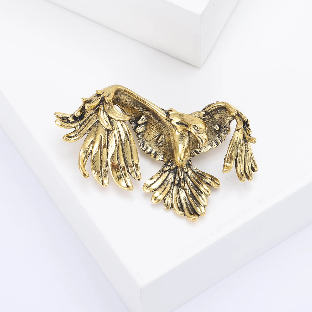 Enamel Eagle Brooches for Wome - Women'S Accessories Categories 评论和价格