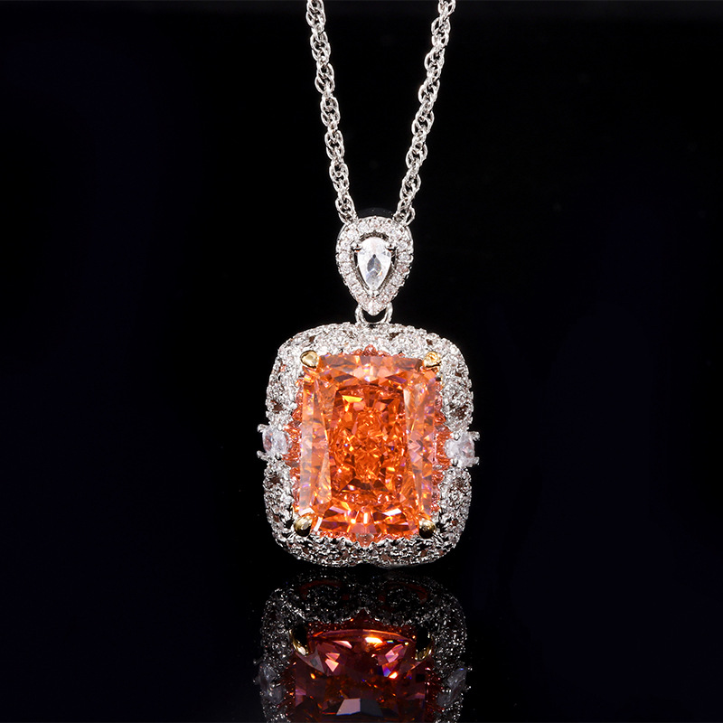 Ice Flowers Cut Pendant Neckla - Women'S Yellow Accessories 评论和价格