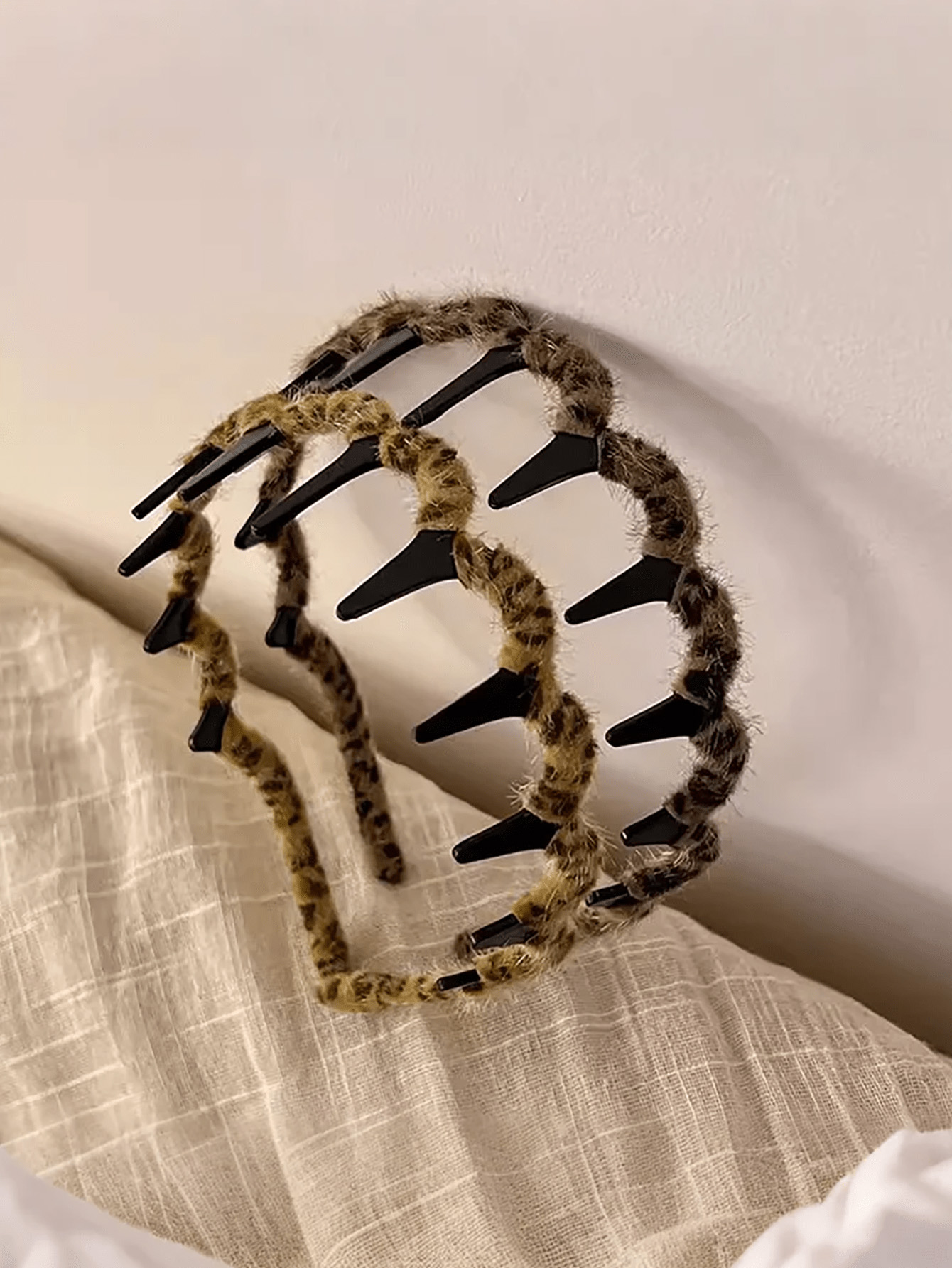 Leopard Print Wavy Headband fo - Women Accessories Shop Design 评论和价格