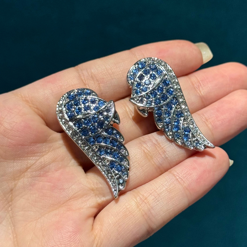 Vintage Angel Wing Blue Earrin - Women'S Accessories Trends 2026 评论和价格